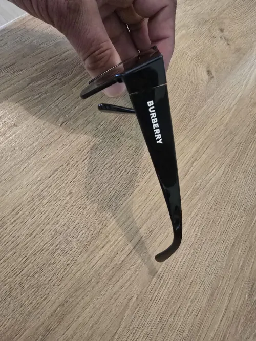 BURBERRY
