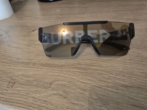 BURBERRY