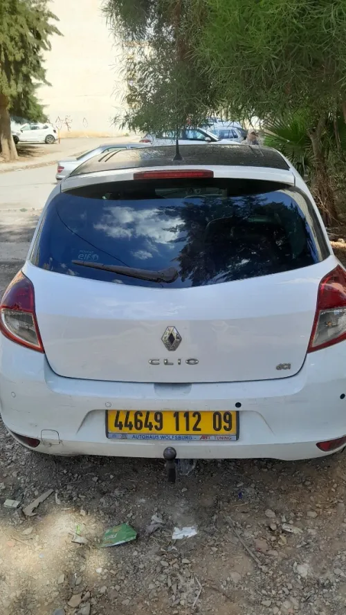 Renault Clio 3 2012 Night and Day
