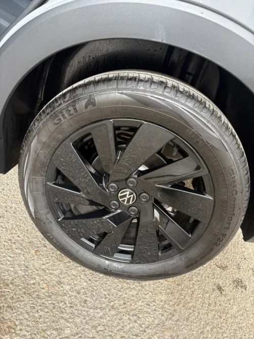 Volkswagen Tahru 2026 XR