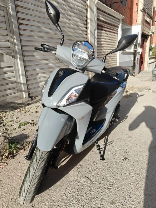 Sym symphonie ST 200 Sym symphonie st 200 2025 2025