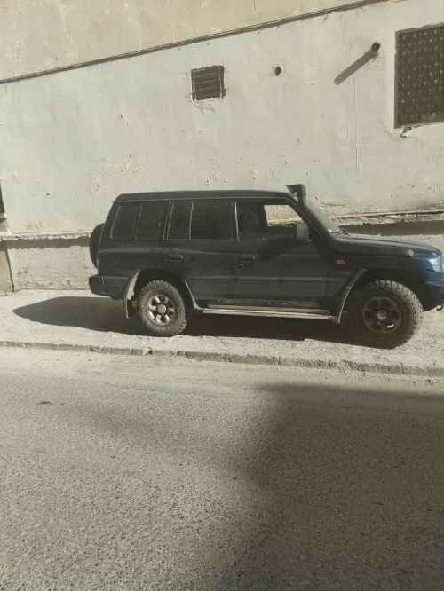 Mitsubishi Pajero Court 1997 Pajero Court