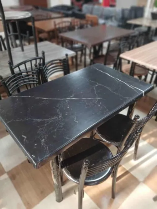 Table cafétéria et fast food
