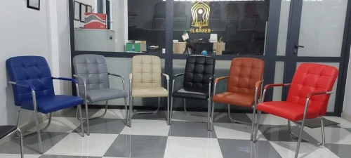 Chaise visiteur première choix
