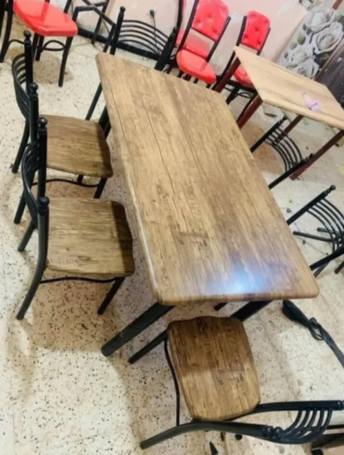 Table Rèsin