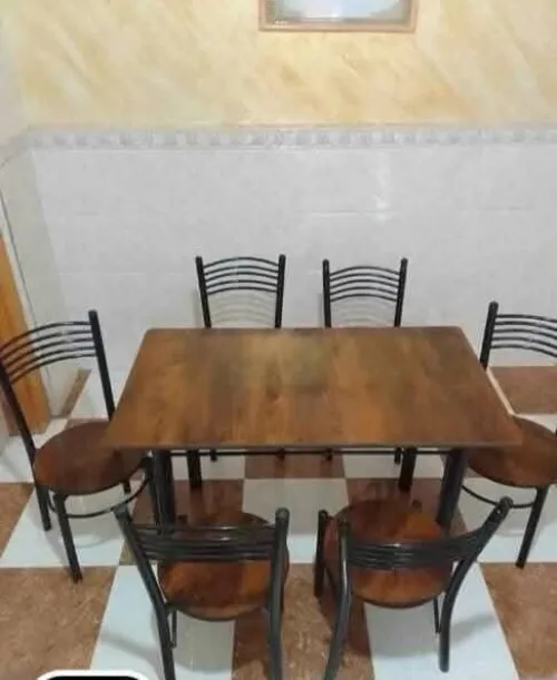 Table Rèsin