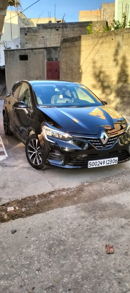 Renault Clio 5  2023 Intence plus
