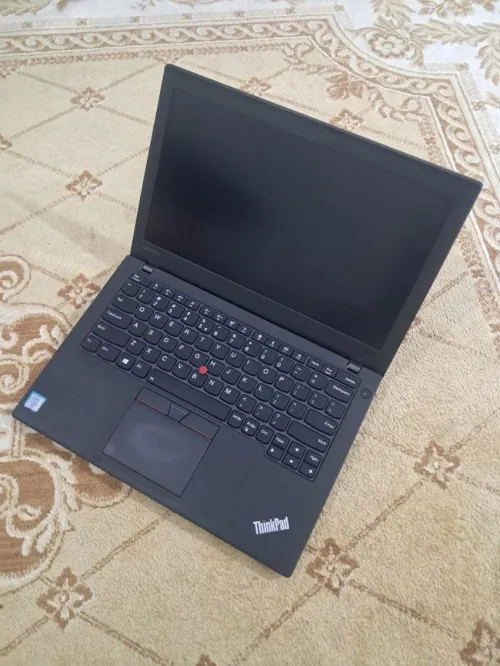 Lenovo Thinkpad x270