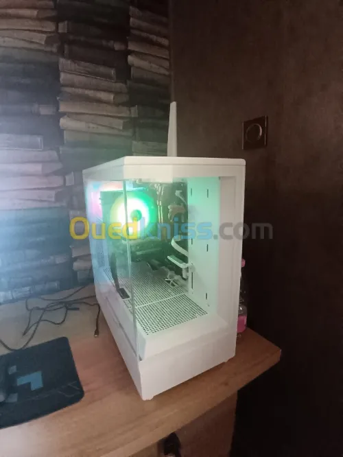 Pc gaming rtx 4060 8go ryzen 7 5800x 1to ssd 32 go ram ddr4 bon état