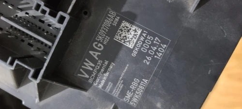 MODULE Confort BCM BSI UCH SAM