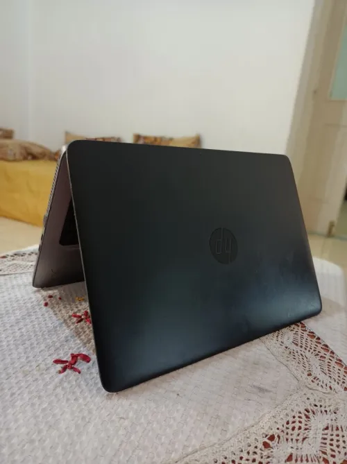 HP Elitebook Occasion i7-4th - 8Go Ram - SSD 128GB - Double GPU