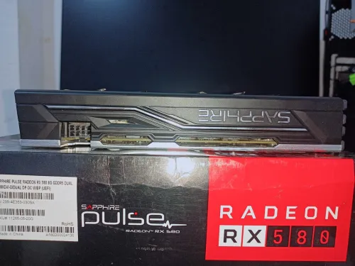SAPPHIRE PULSE RX 580 8G 2304sp ETAT 10/10 Avec Boitier