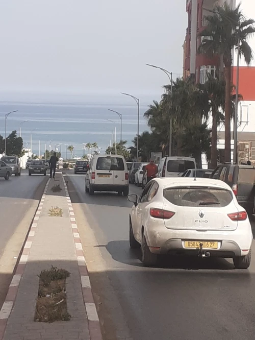Location vacances Appartement F3 Mostaganem Mostaganem