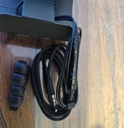 écouteur AKG by Samsung pack 3 a 1500