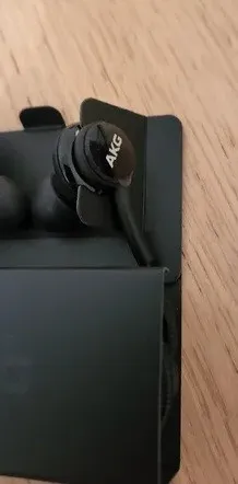 écouteur AKG by Samsung pack 3 a 1500