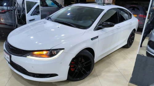 Chrysler S 200 2017 Luxe