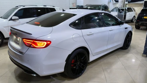 Chrysler S 200 2017 Luxe