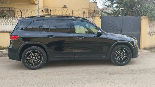 Mercedes GLB 2023 AMG  7 blace