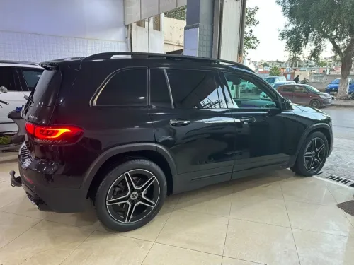 Mercedes GLB 2023 AMG  7 blace