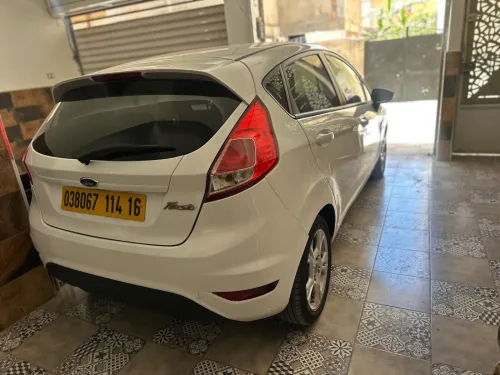 Ford Fiesta 2014 Trend Look