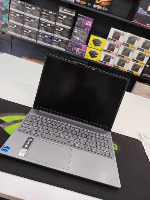 Laptop Lenovo IdeaPad Slim 3 15IRH10 Intel i7-13620H 512GB Ssd M.2 Nvme 16GB DRr5 4800 15.6" Grey
