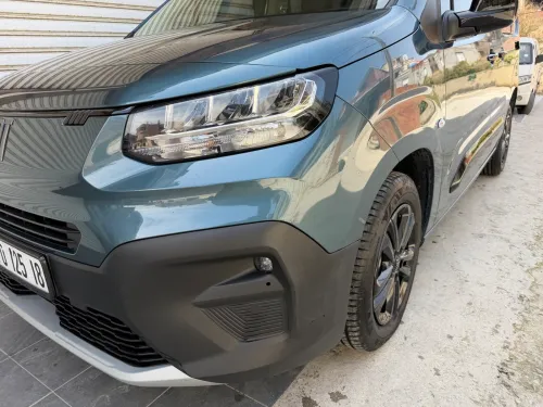 Fiat Doblo panorama 2025 