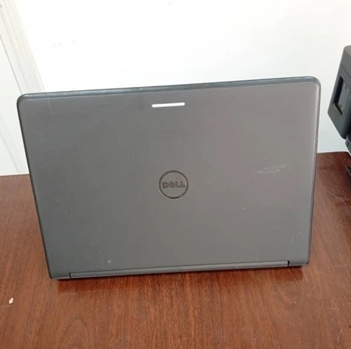 Pc laptop DELL 3160