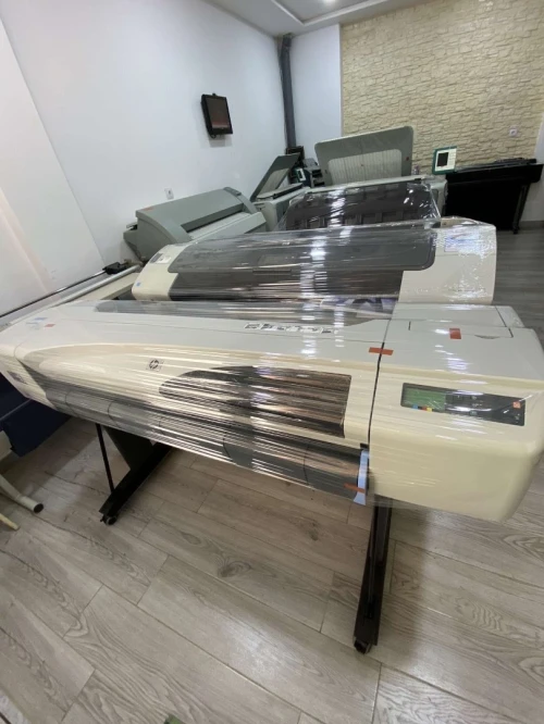 VENTE TRACEUR HP t770 , t930 et 510