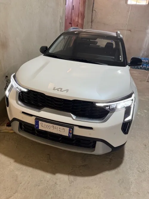 Kia Sonet 2025 Luxury (full option)