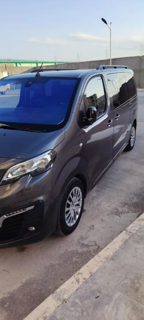 Peugeot Expert 2024 