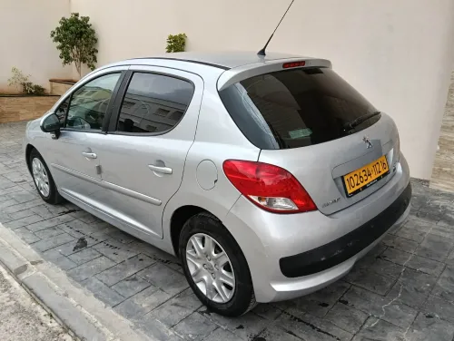 Peugeot 207 2012 207