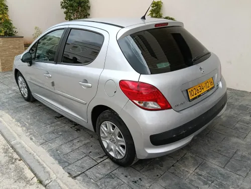 Peugeot 207 2012 207