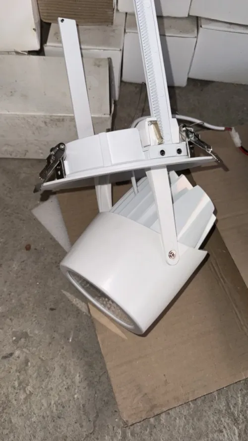 LED TRACK LIGHT SPOTS