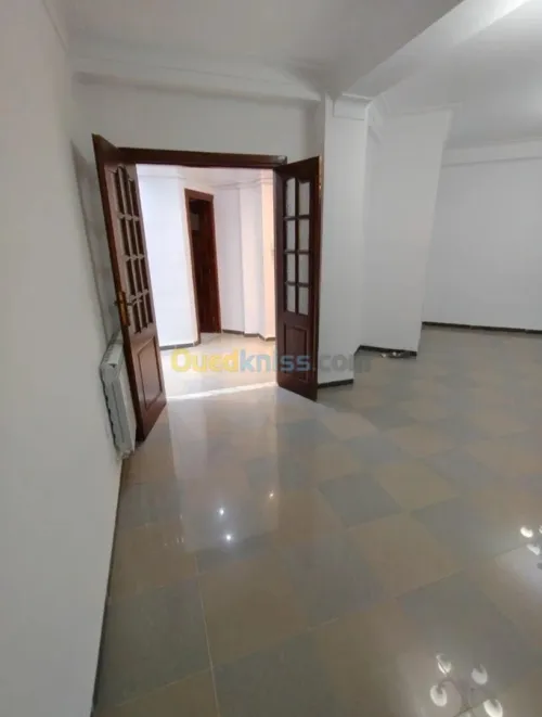 Location Appartement F5 Alger Cheraga