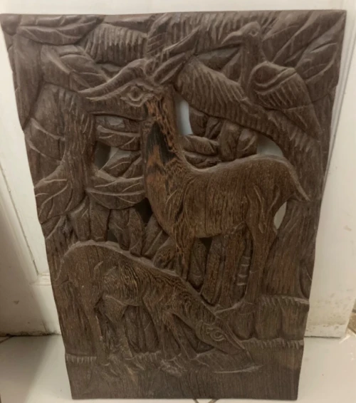 Statuettes en bois ébène  africaine