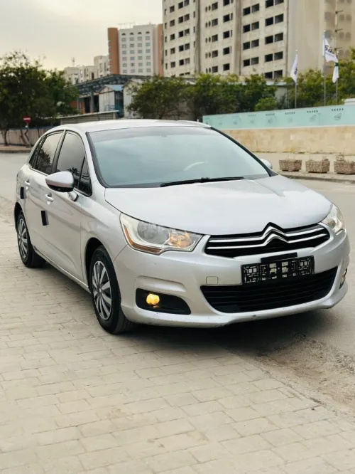 Citroen C4 2012 Attraction