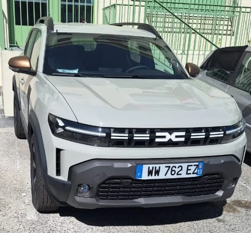 Dacia Duster 2025 Extreme Gold