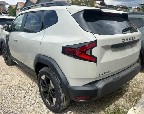 Dacia Duster 2025 Extreme Gold