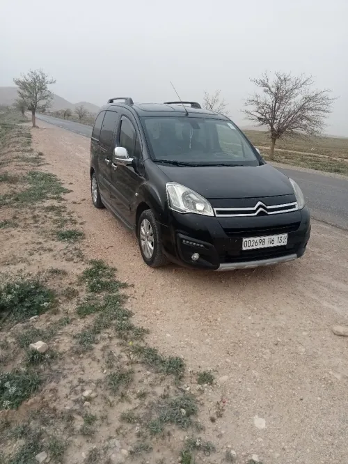 Citroen Berlingo Multispace 2016 XTR Plus
