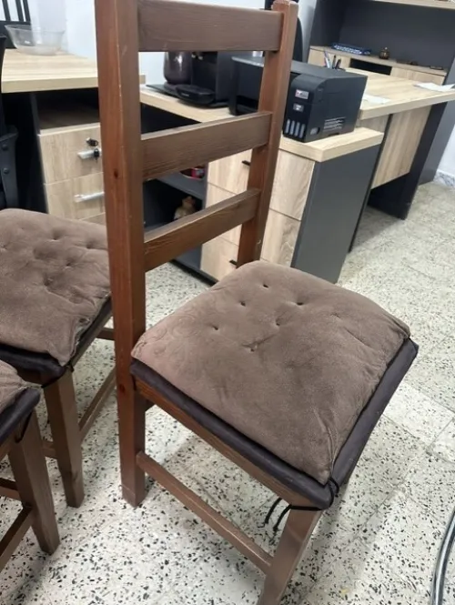 chaises pour salon ou cuisine en bois