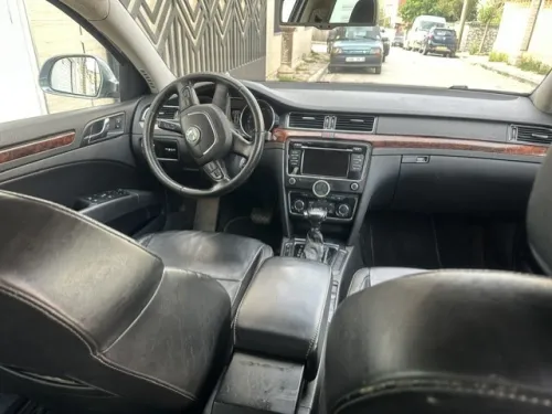 Skoda Superb 2012 Elégance
