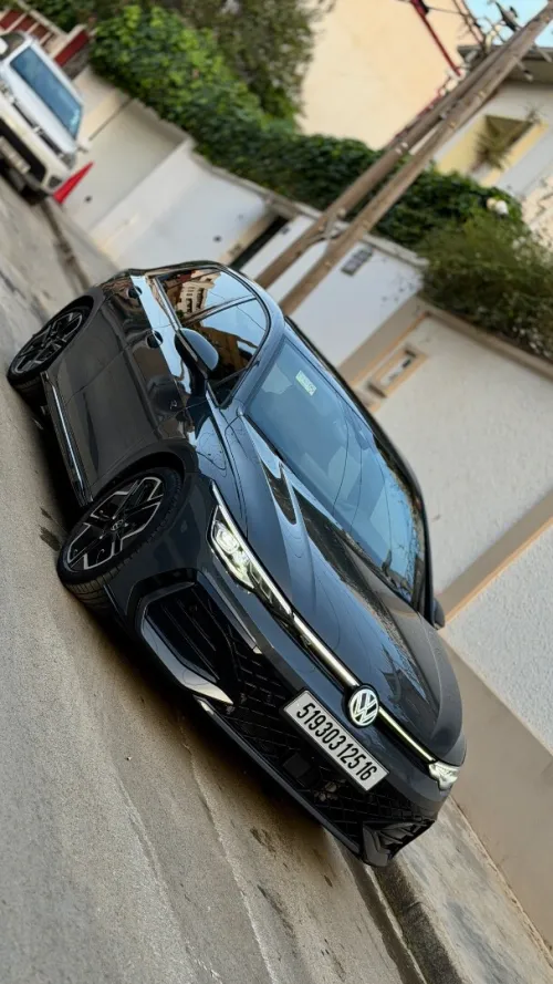Volkswagen Golf 8 2025 R-Line