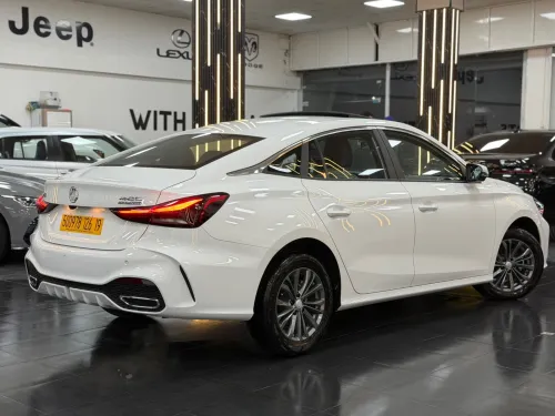 MG MG5 2026 MG5 Luxury Edition