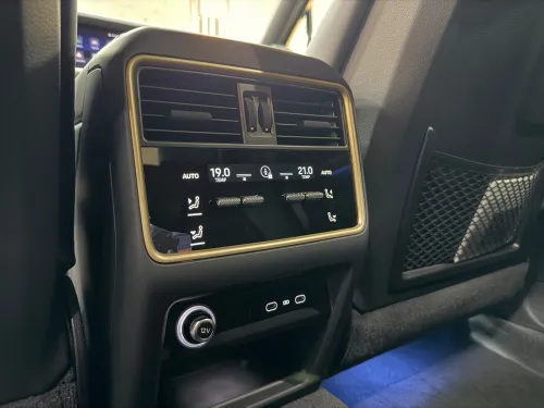 Porsche Cayenne 2026 Rolex