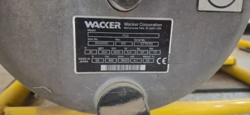 Pompe à eaux centrifuge
