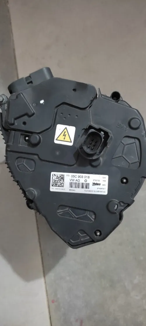 Golf 8 alternator 