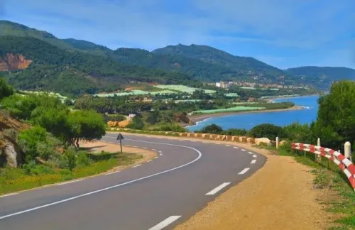 Location vacances Appartement F3 Tipaza Larhat