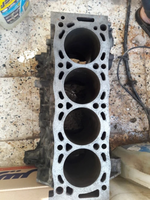 Pieces 2l hdi
