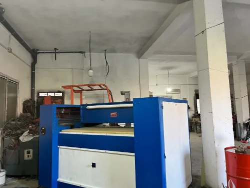 Balancier apond et table mobile 30 tonnes بالونصي 