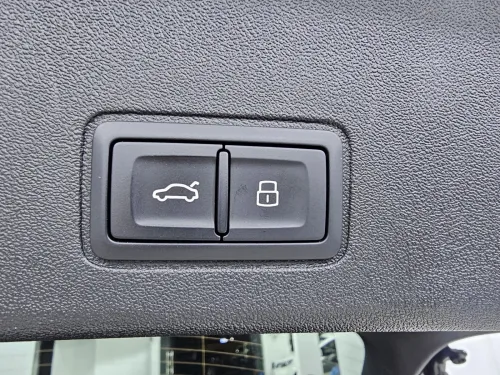 Audi Q3 2025 S line